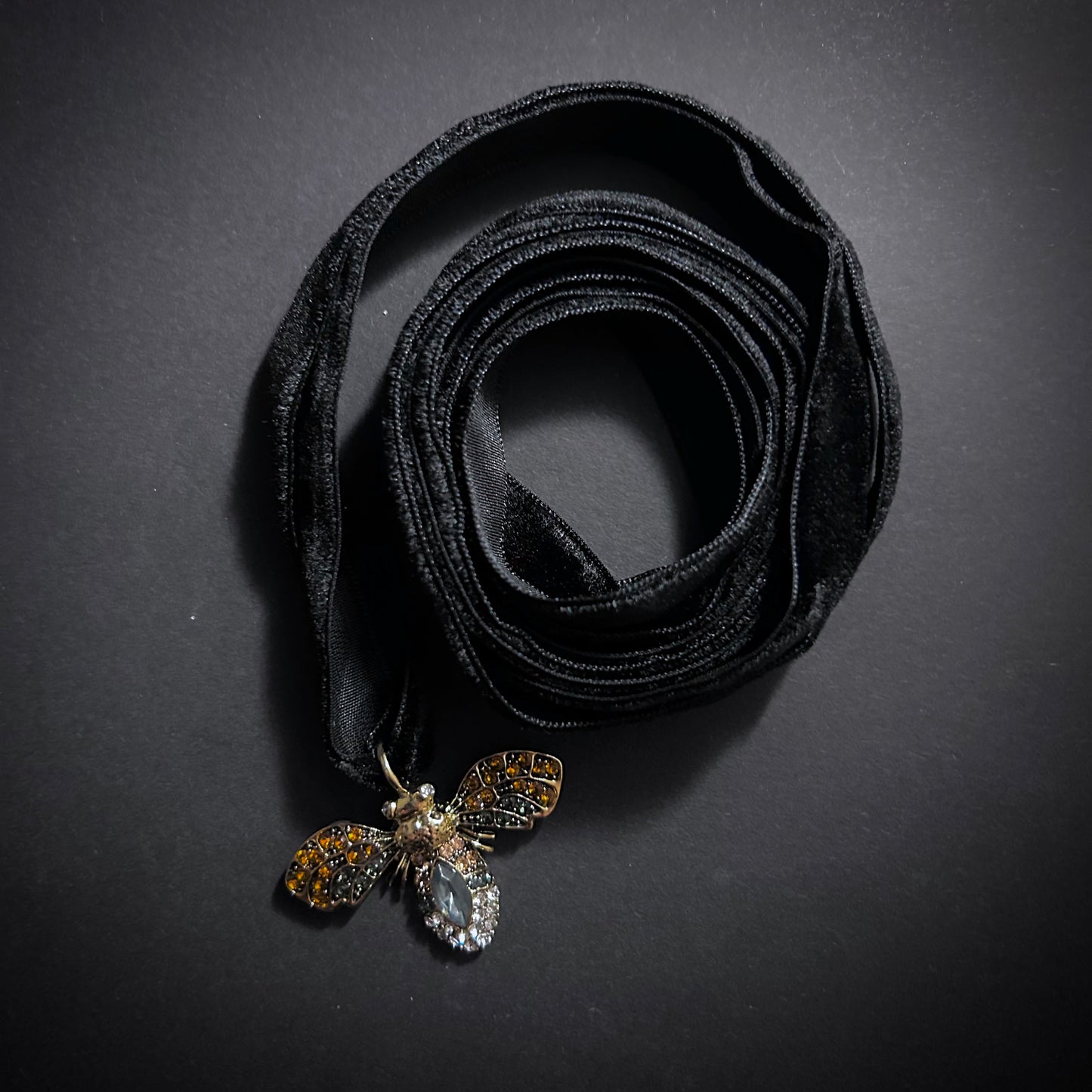 Art Nouveau Velvet Ribbon & Bee Antiqued Gold Rhinestone Choker Necklace in Amber & Grey