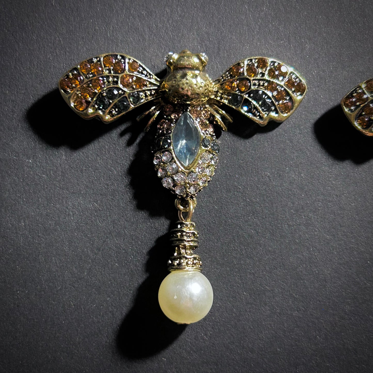 Art Nouveau Bee Antiqued Gold Rhinestone & Pearl Earrings in Amber & Grey