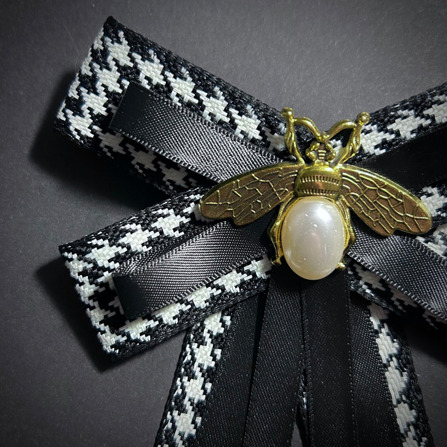 Black & White Houndstooth Ribbon Bow Brooch with Gold Bee Charm