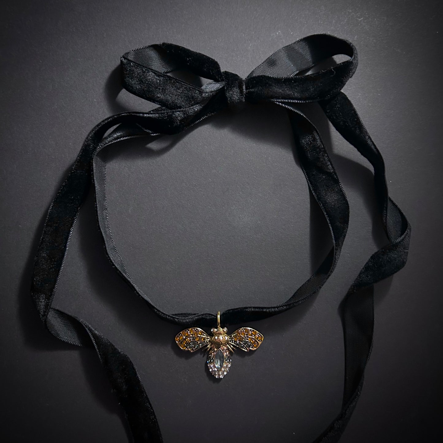 Art Nouveau Velvet Ribbon & Bee Antiqued Gold Rhinestone Choker Necklace in Amber & Grey