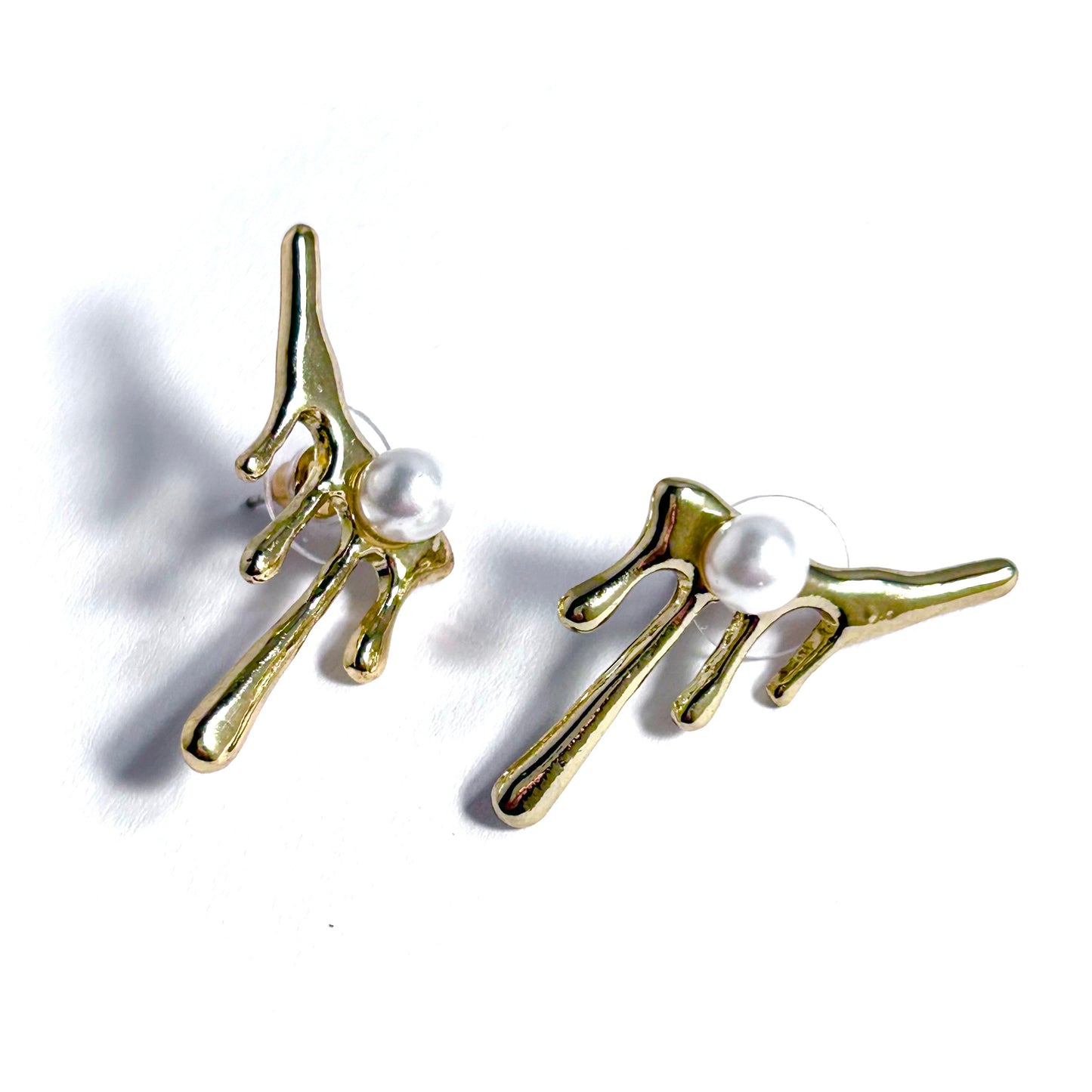 Dripping Metal & Pearl Stud Ear Climber Earrings in Gold