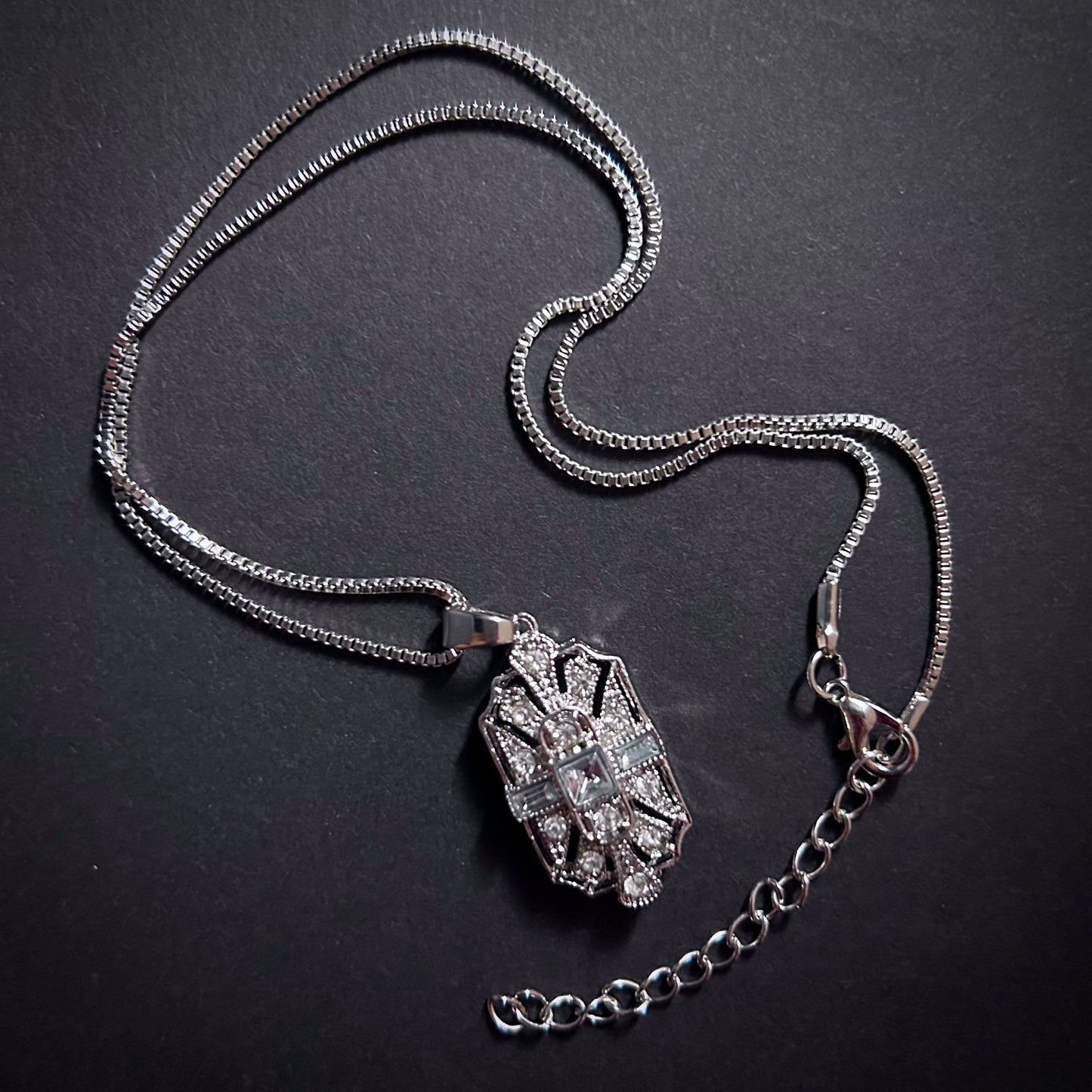 Art Deco Bridal/Bridesmaids Necklace in Silver & Clear