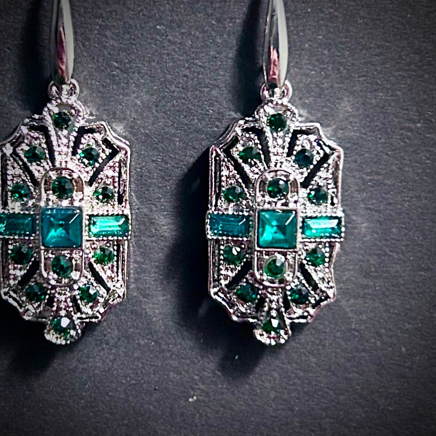 Art Deco Bridal/Bridesmaids Earrings in Silver & Emerald