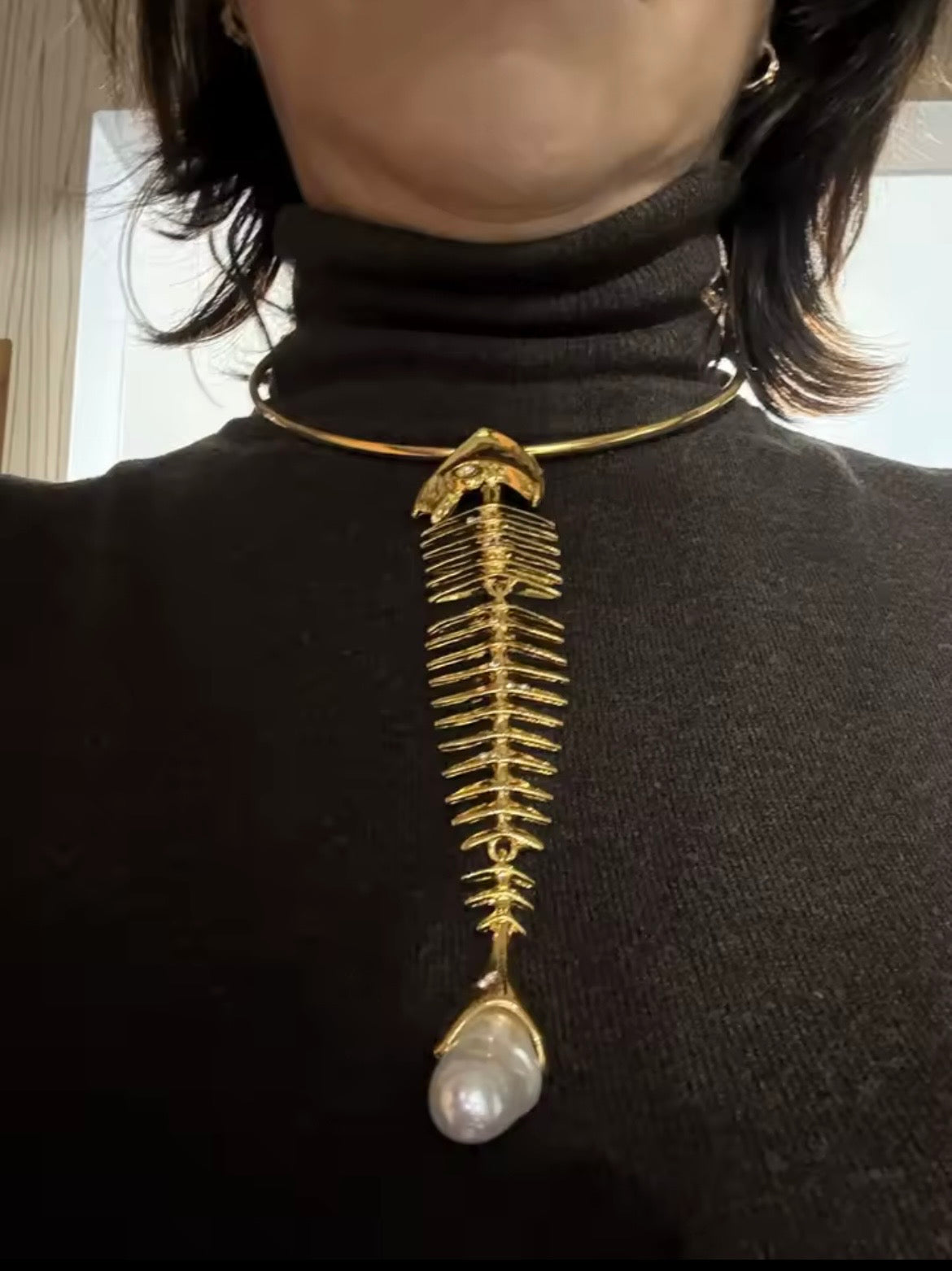 Fishbone & Baroque Pearl Statement Necklace in Gold