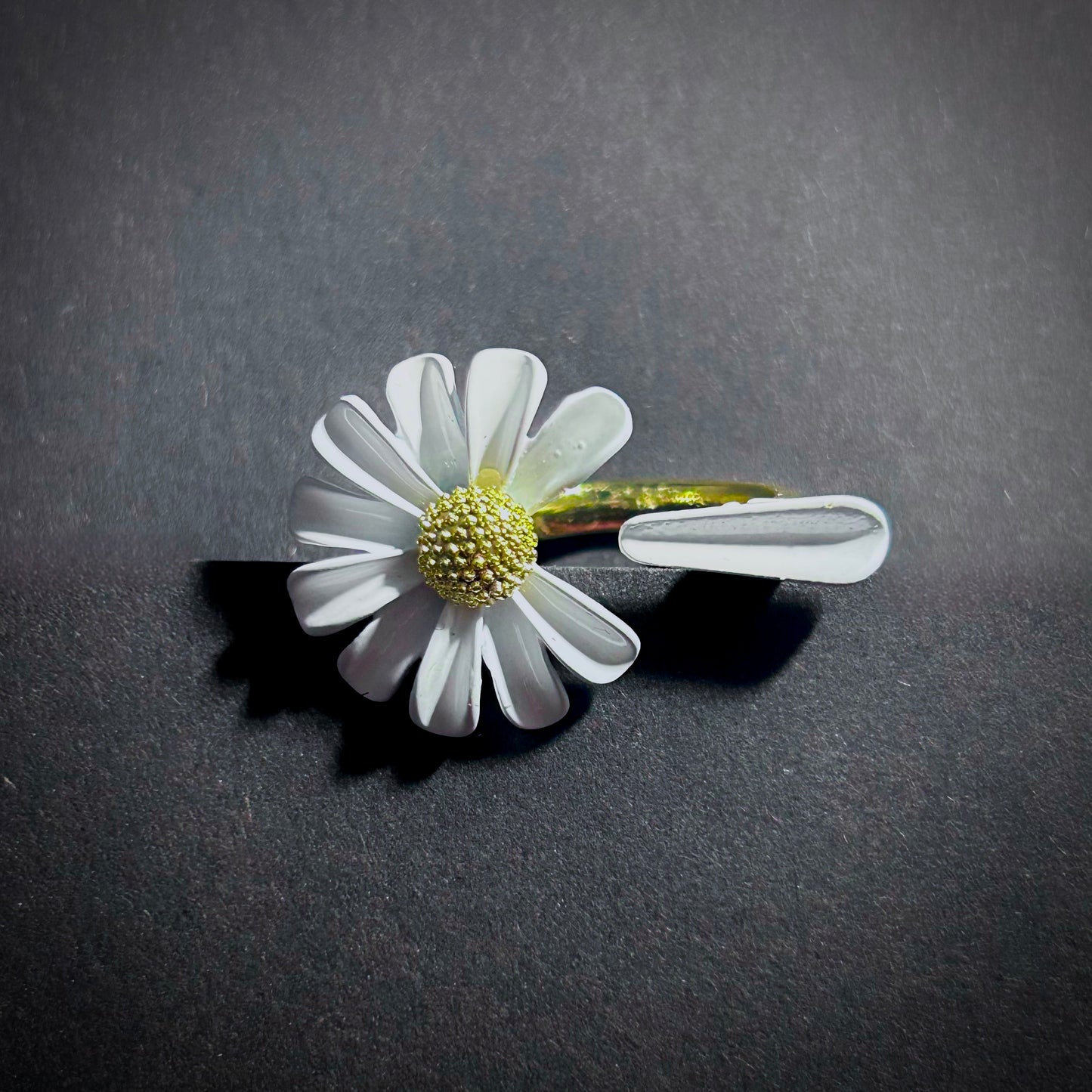 Daisy Flower Adjustable Ring in White & Gold with Falling Petal