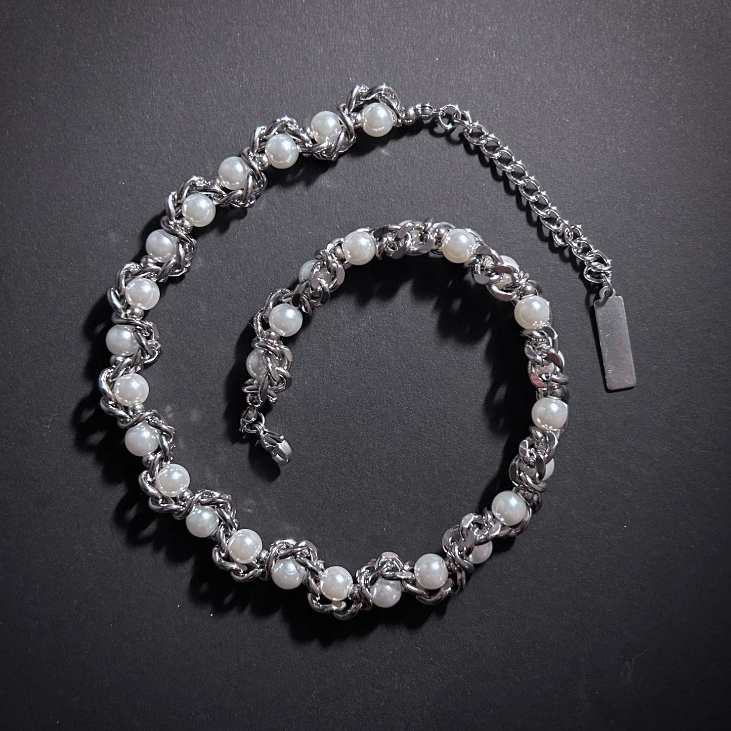 Intertwined White Pearl & Silver Chain Necklace