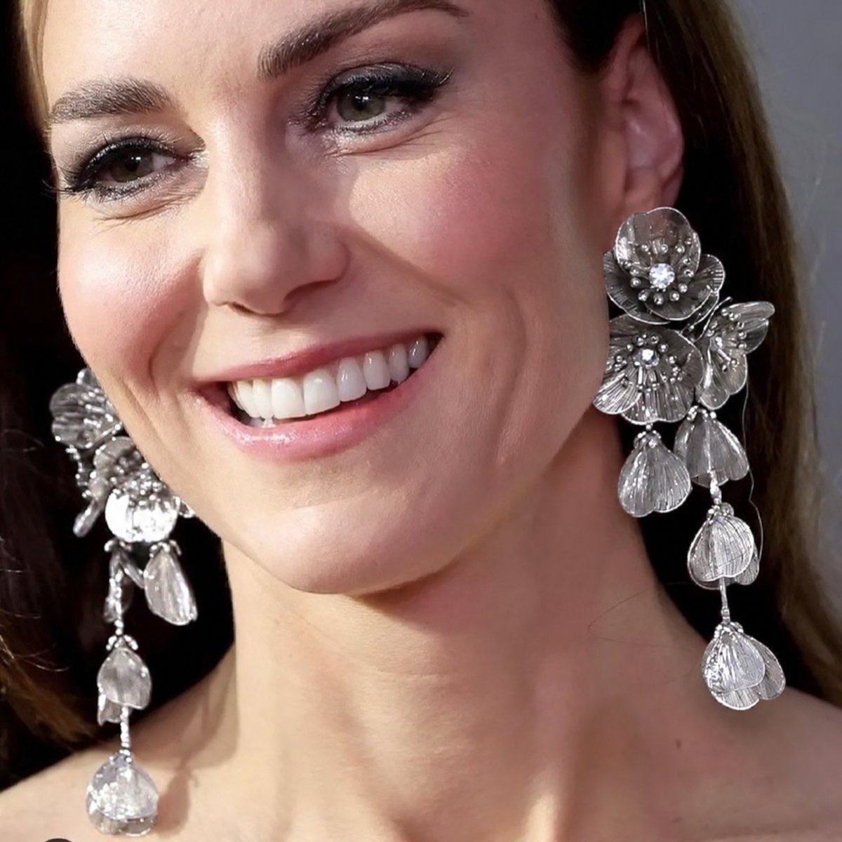 Light Flower Cluster Falling Petals Dangle Earrings in Silver