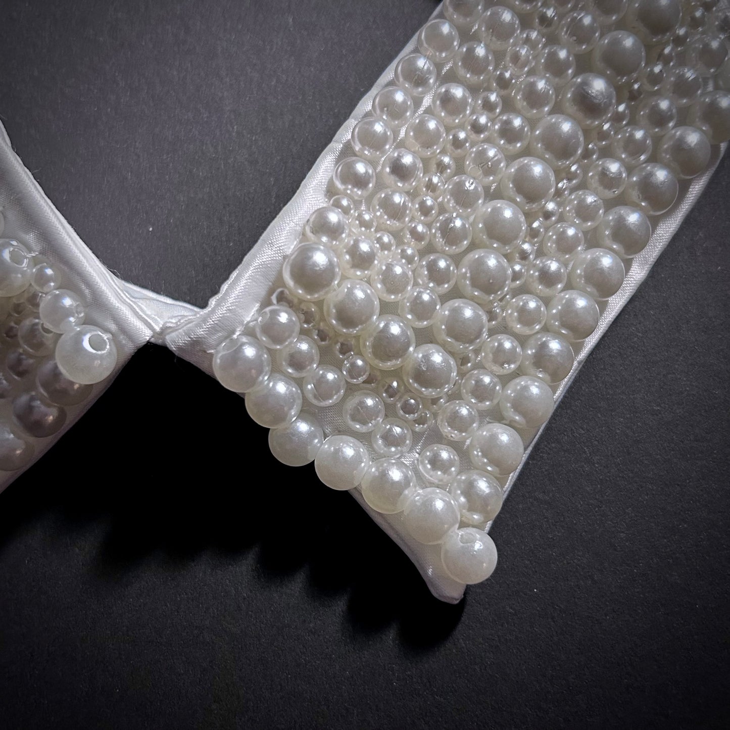 White Pearl Covered Shirt Collar Statement Necklace