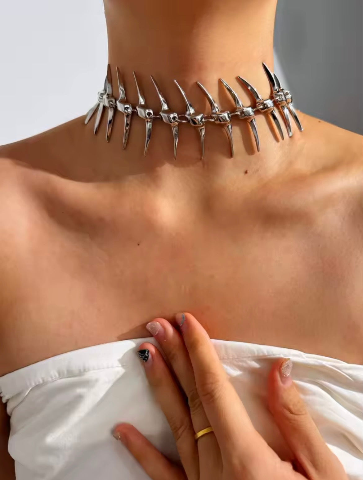 Skeleton Spine Silver Backdrop Necklace