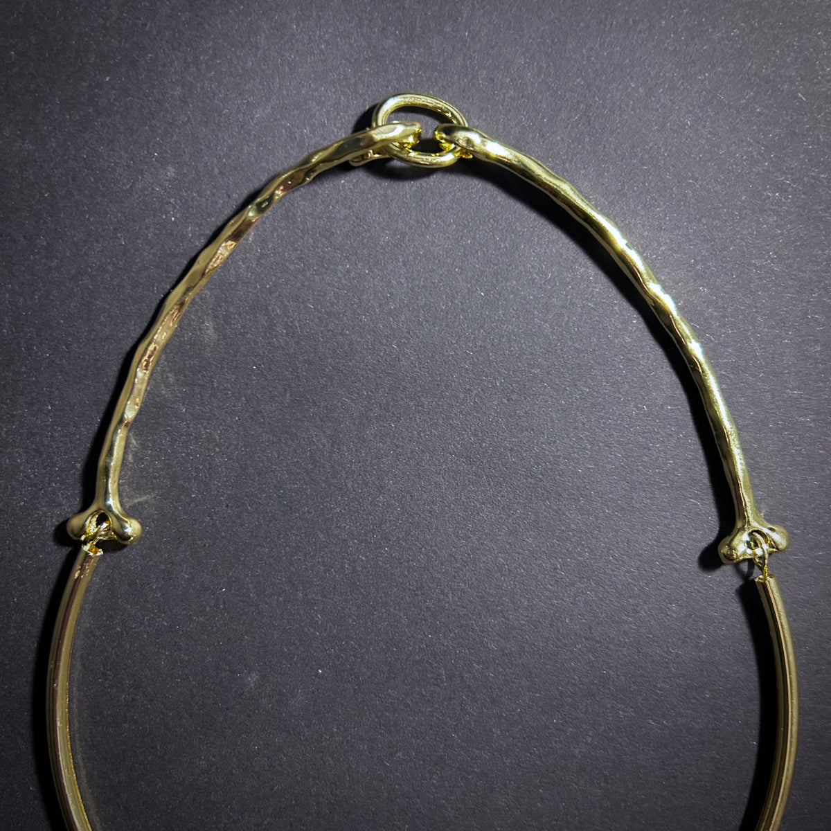 Fishbone & Baroque Pearl Statement Necklace in Gold
