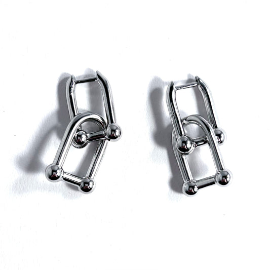 Two U-Link Chain Earrings in Silver