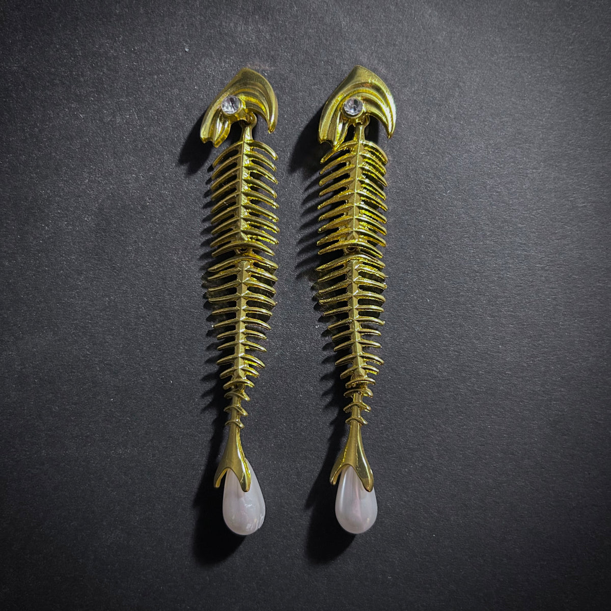 Fishbone & Baroque Pearl Statement Earrings in Gold