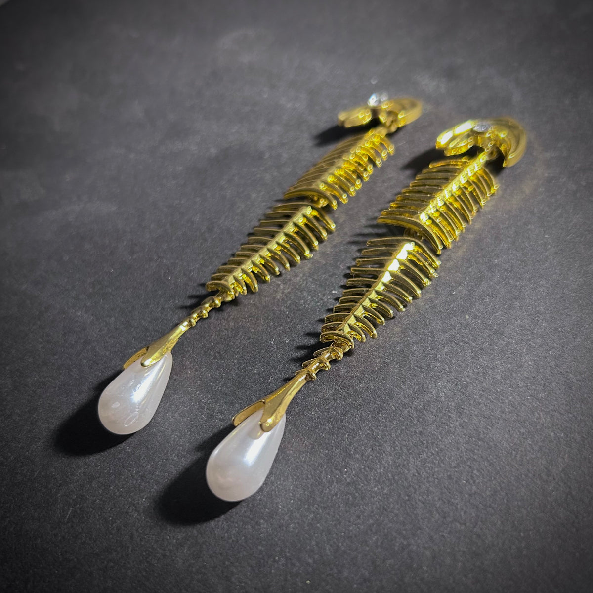 Fishbone & Baroque Pearl Statement Earrings in Gold