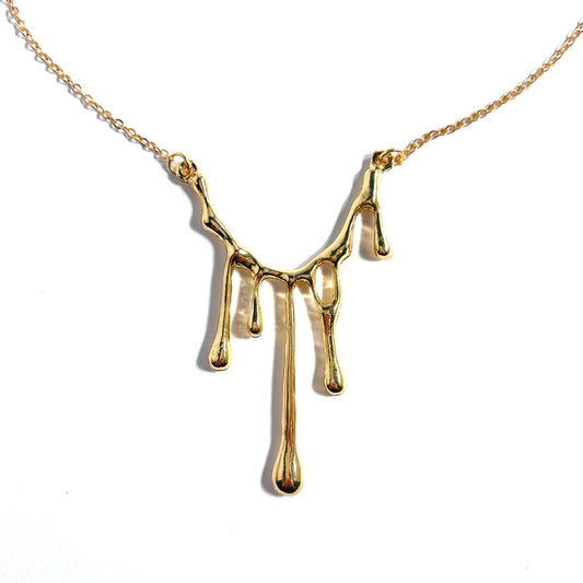 Dripping Metal Necklace in Gold