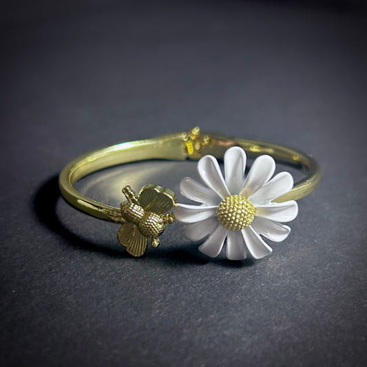 Daisy Flower and Bee White & Gold Open Bracelet