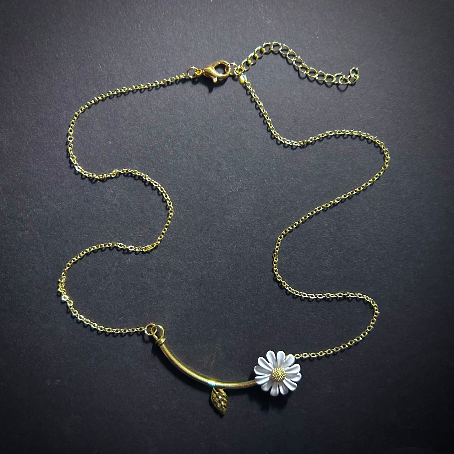 Daisy Flower on Stem White & Gold Choker Necklace