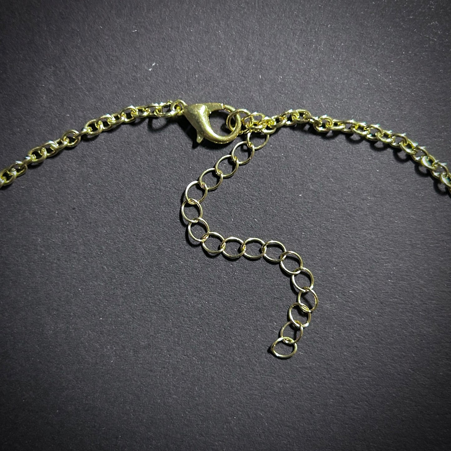 Leaves & Chain Contrasting Mixed Metal Necklace