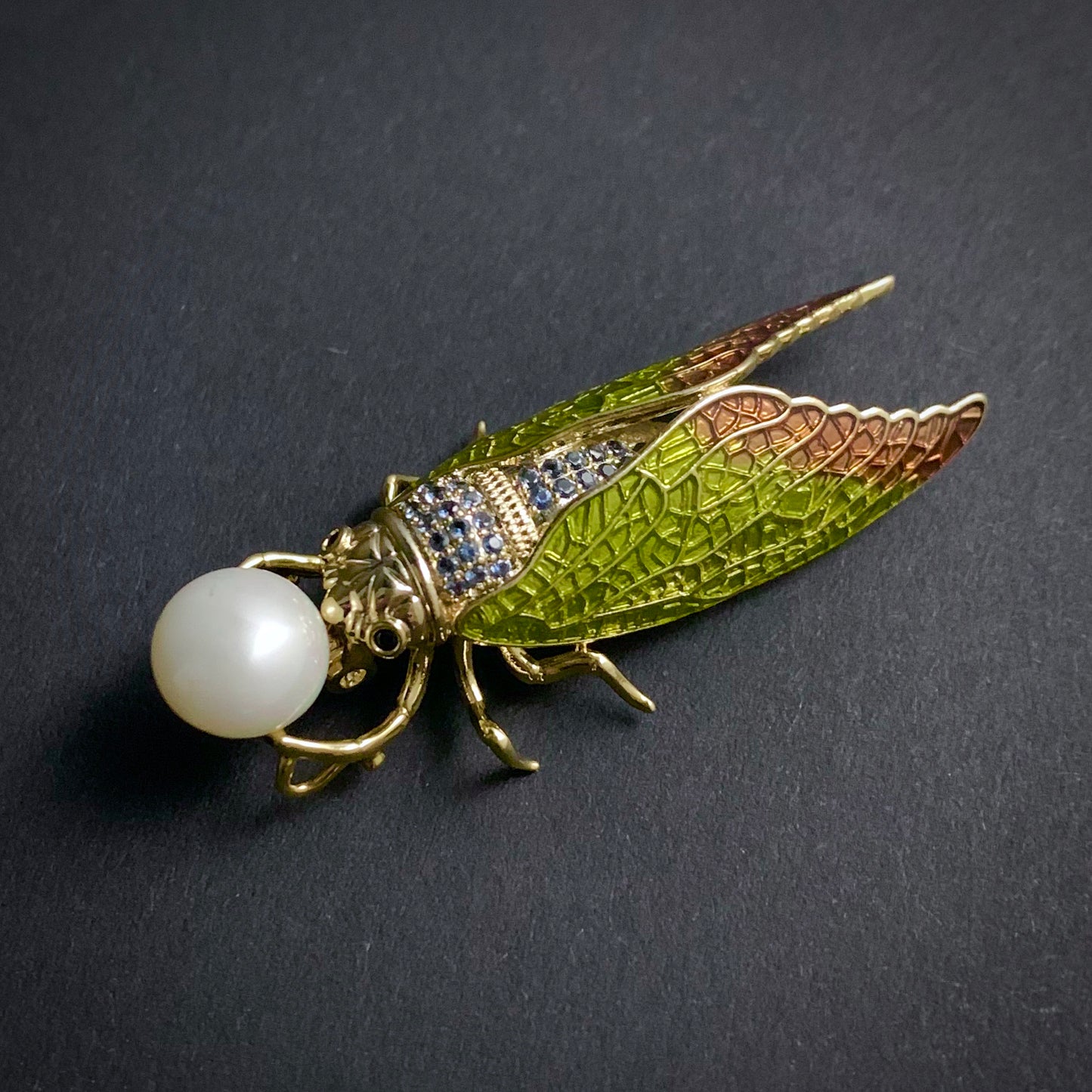 Cicada Green Enamel & White Pearl Gold Brooch