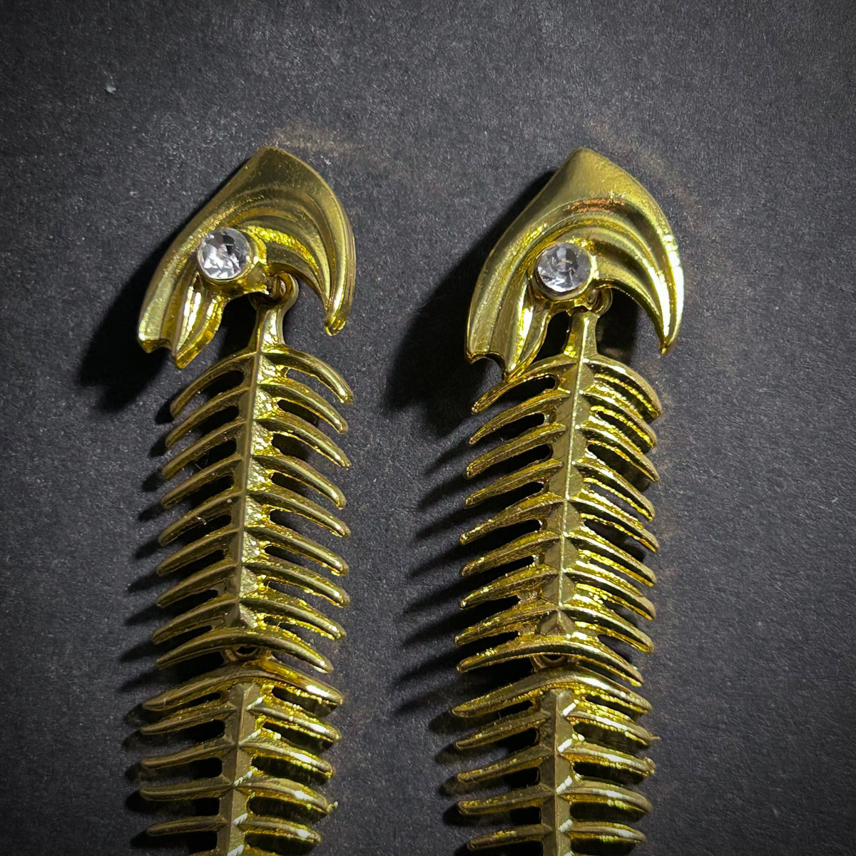 Fishbone & Baroque Pearl Statement Earrings in Gold
