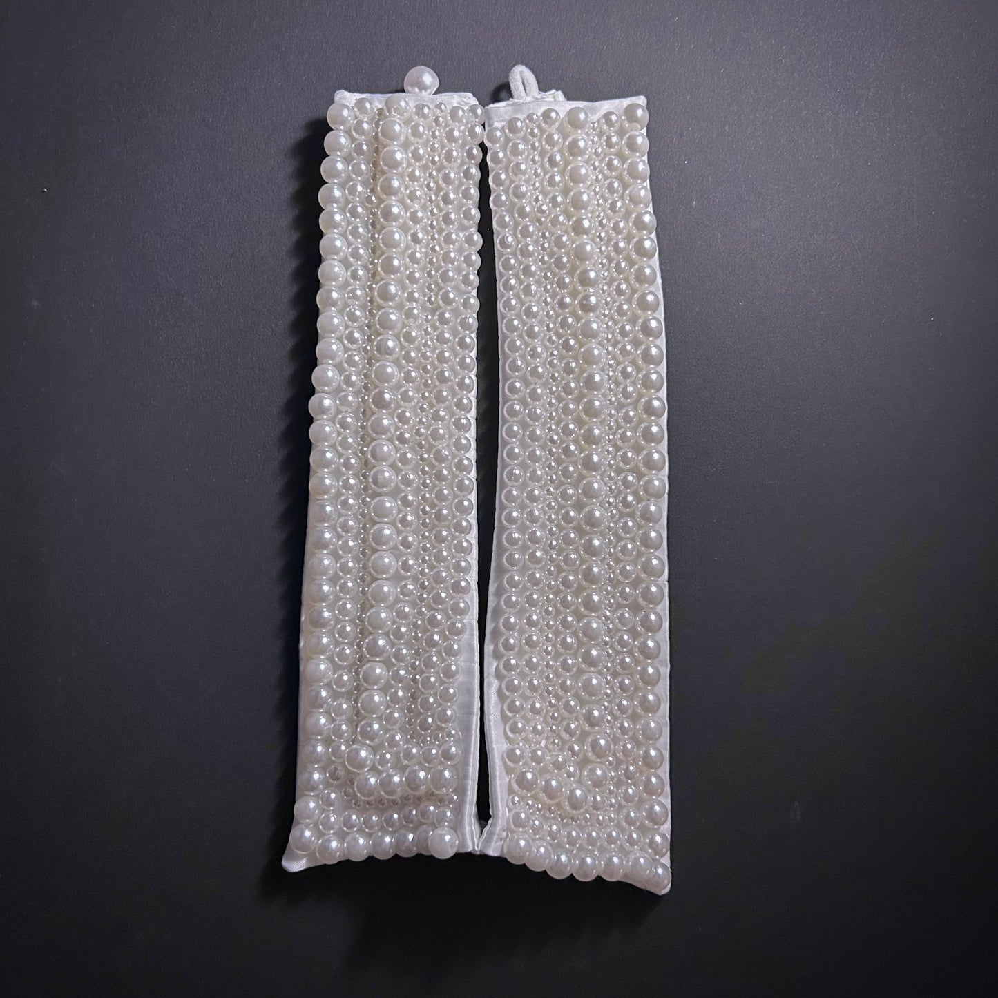 White Pearl Covered Shirt Collar Statement Necklace