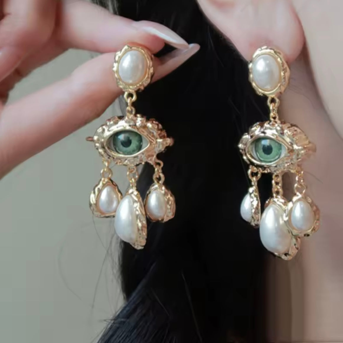 Green Eyes & White Pearls Chandelier Earrings