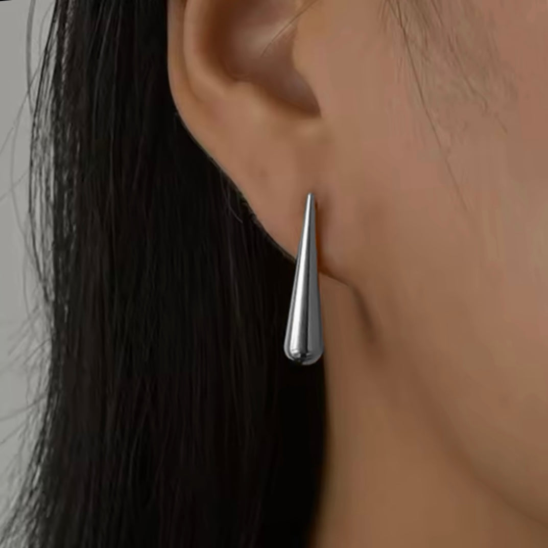 Asymmetrical Teardrop Earrings in Silver