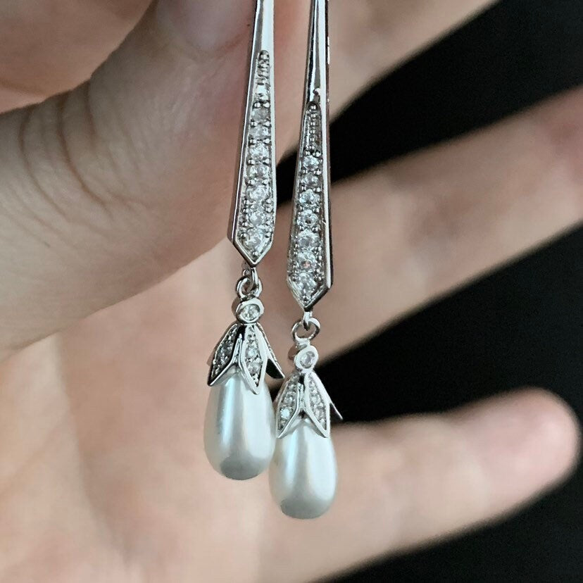 Pearl Silver Simple Drop Earrings