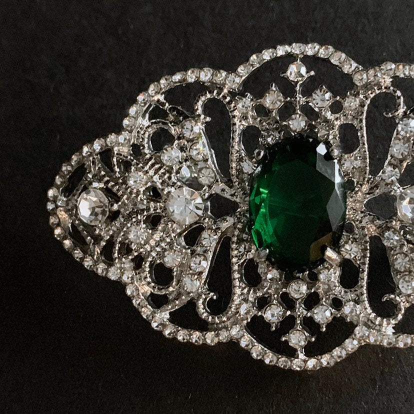 Art Nouveau Filigree Emerald & Silver Brooch