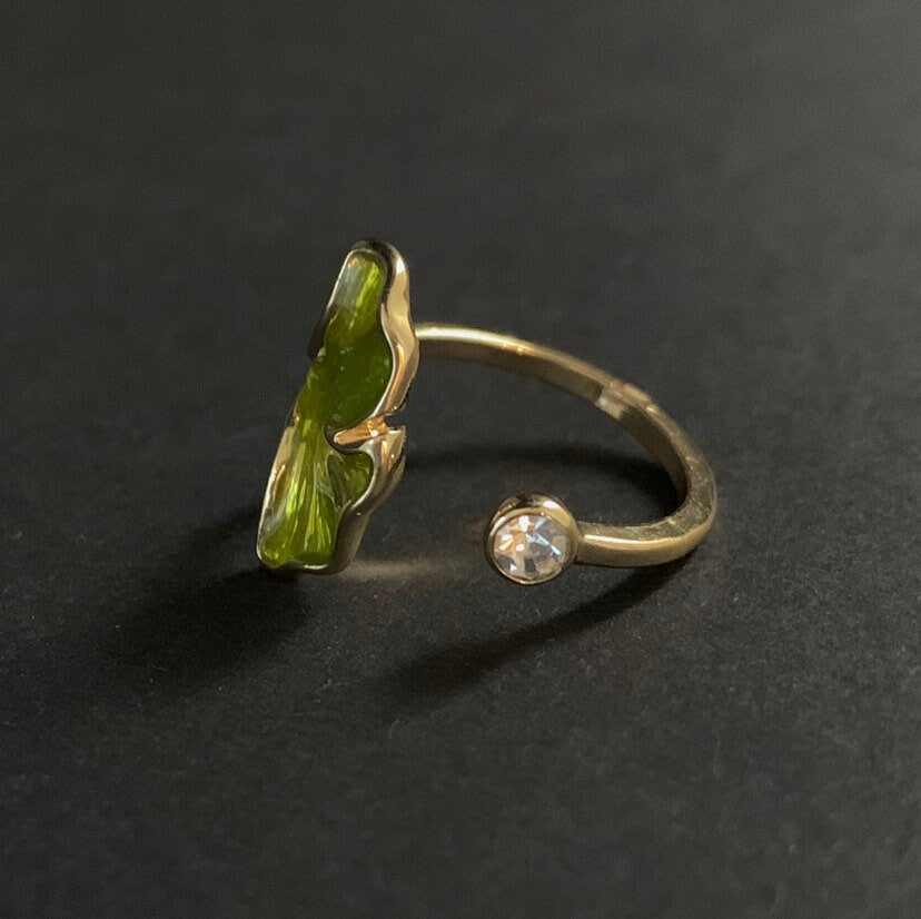 Ginkgo Leaf Enamel & Rhinestone Ring