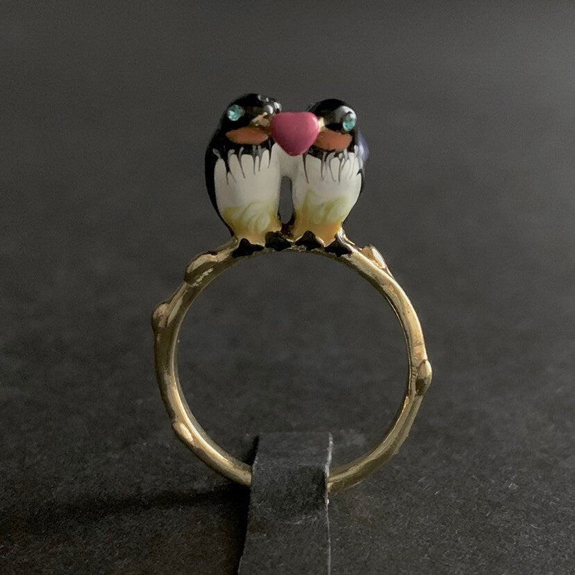 Lovebirds & Heart Painted Enamel Ring