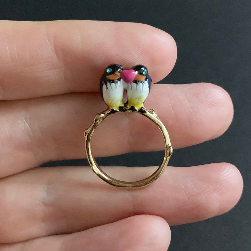 Lovebirds & Heart Painted Enamel Ring