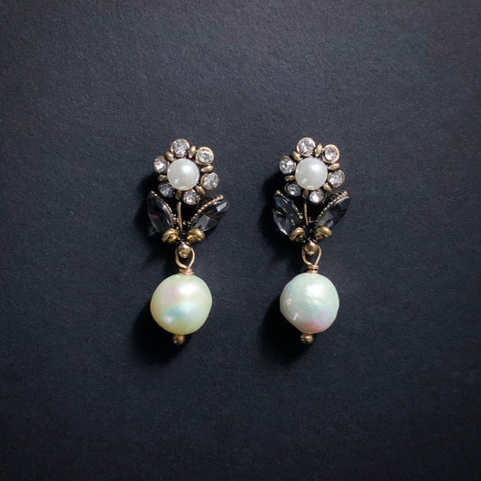 Flower & Baroque Pearl Art Nouveau Stud Earrings in Snow White, Grey and Antique Gold