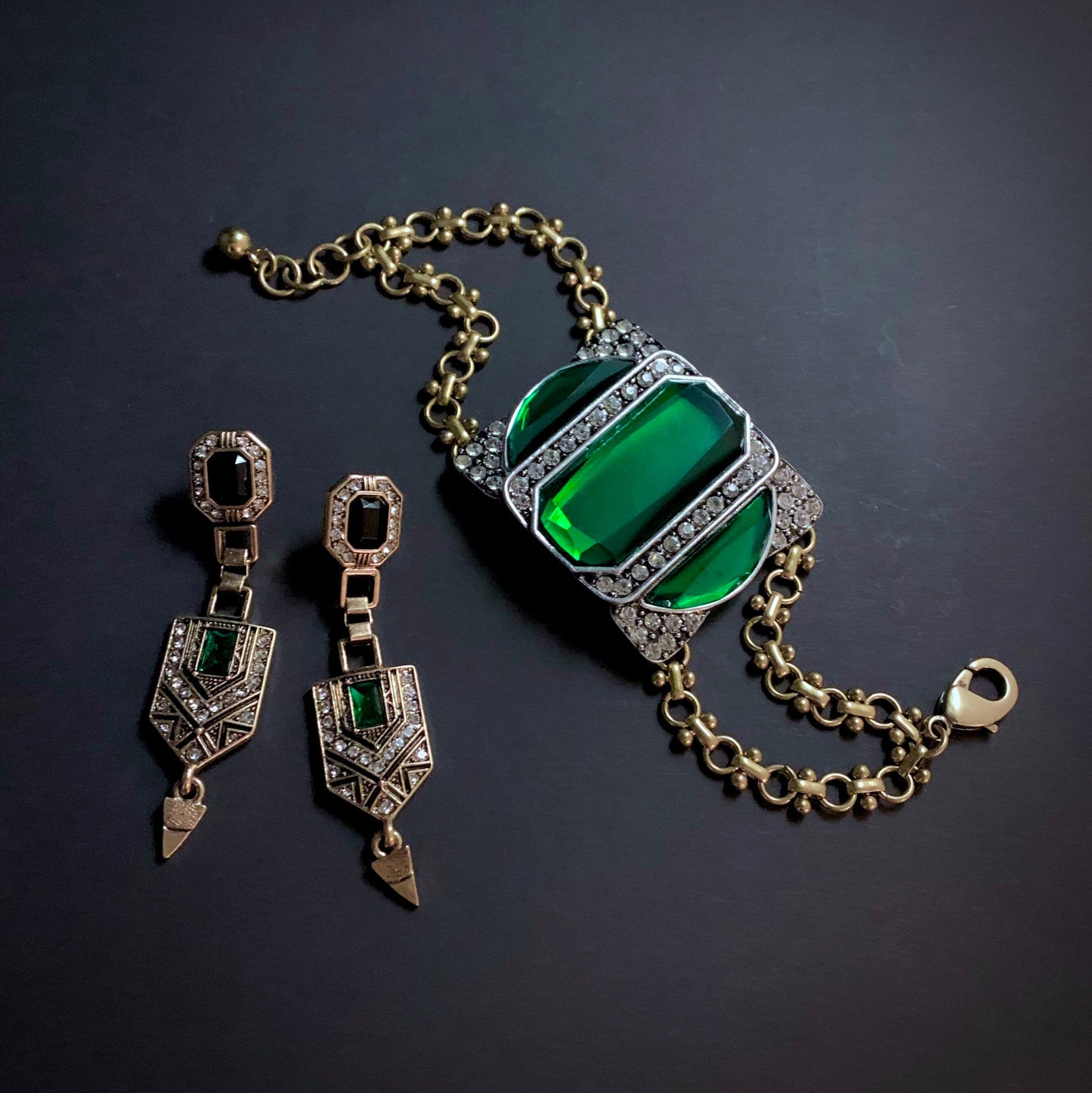 Art Deco Emerald Gold Jewelry Set