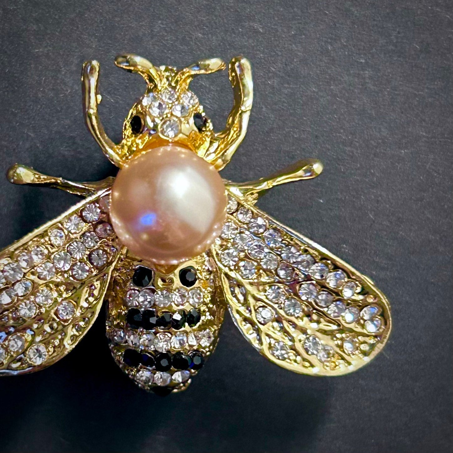 Bee Rhinestone & Champagne Pearl Gold Brooch