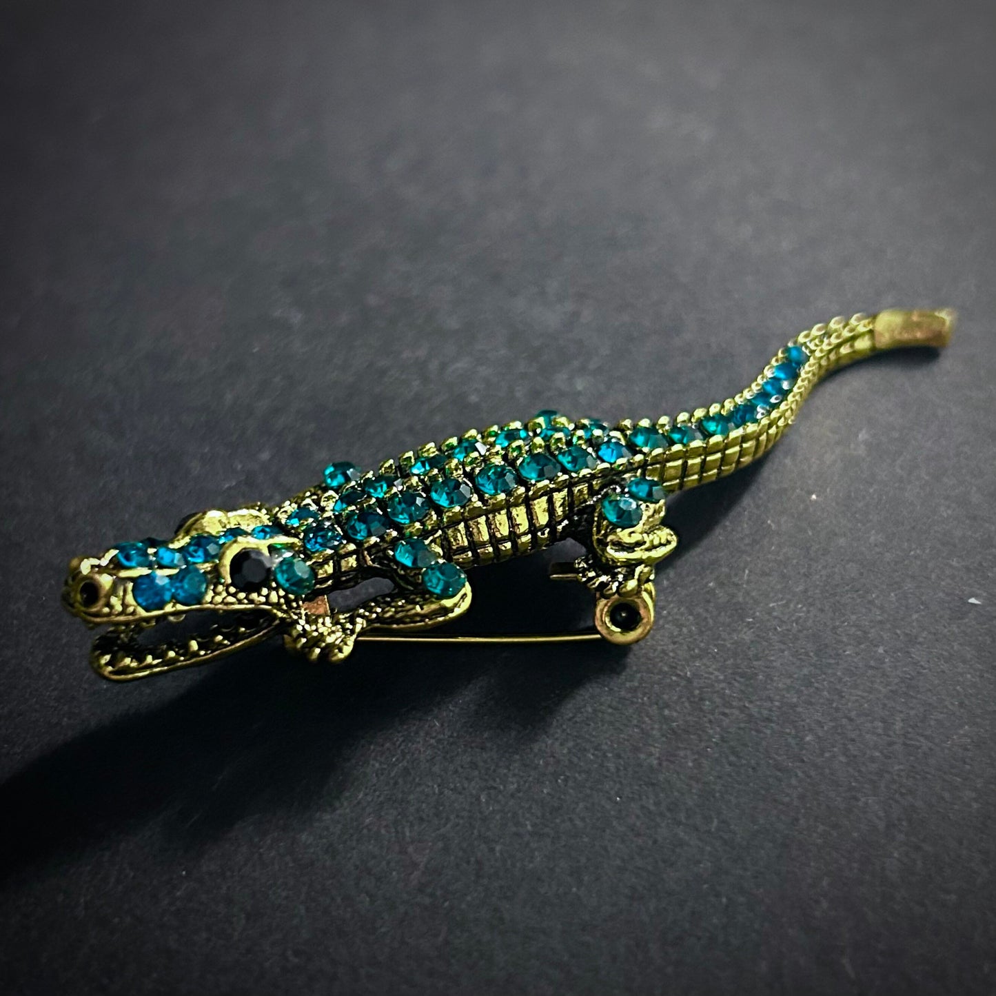 Crocodile Emerald/Turquoise Rhinestones Brooch