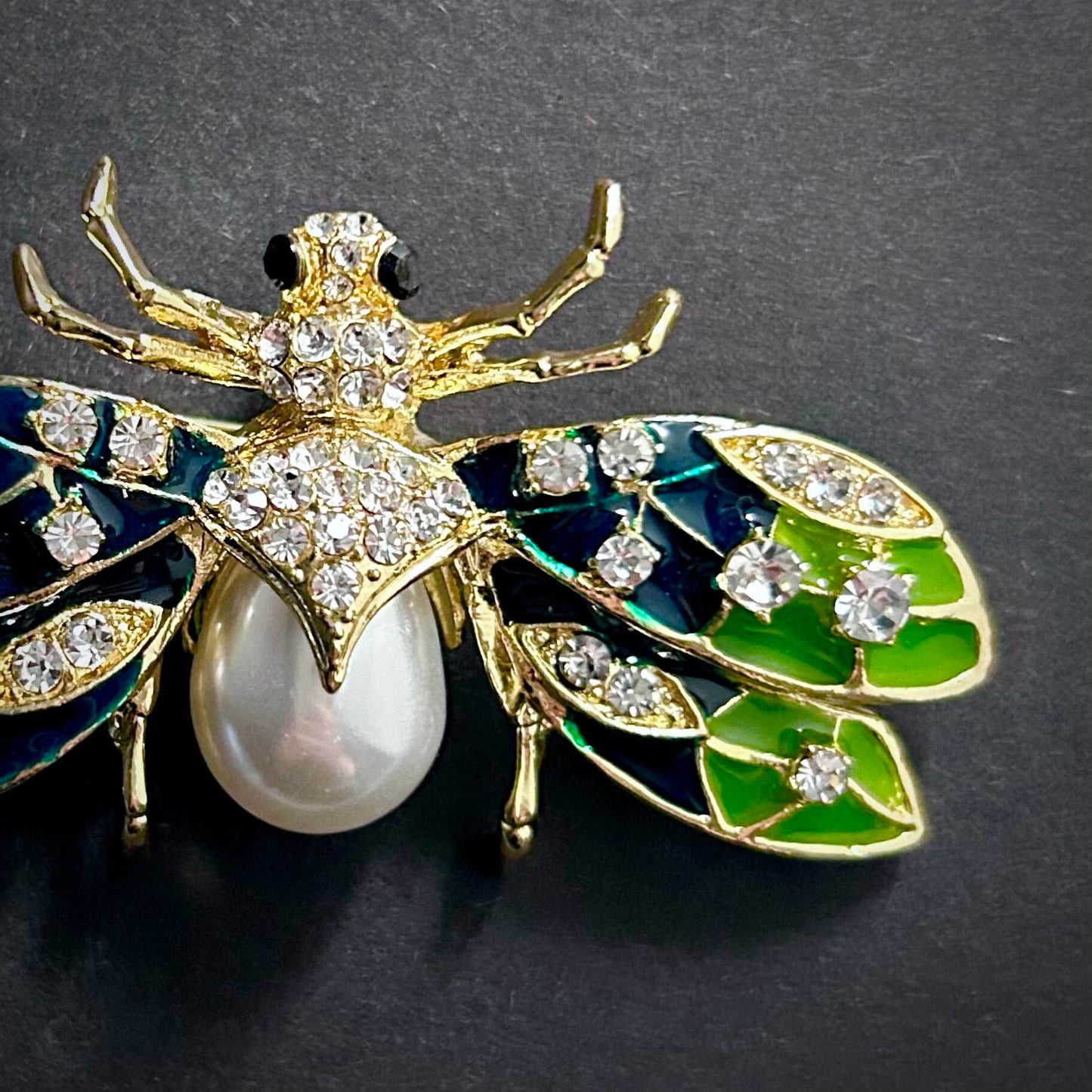 Bee Brooch in Gold, Green Enamel & White Pearl