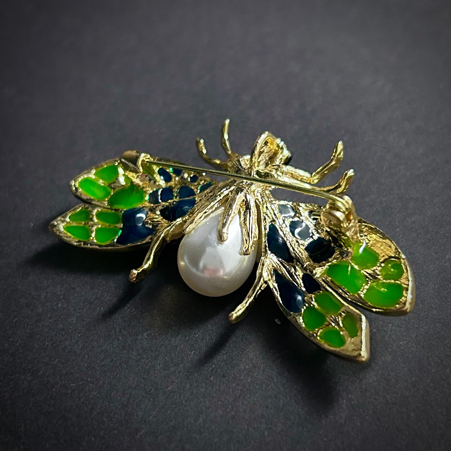 Bee Brooch in Gold, Green Enamel & White Pearl