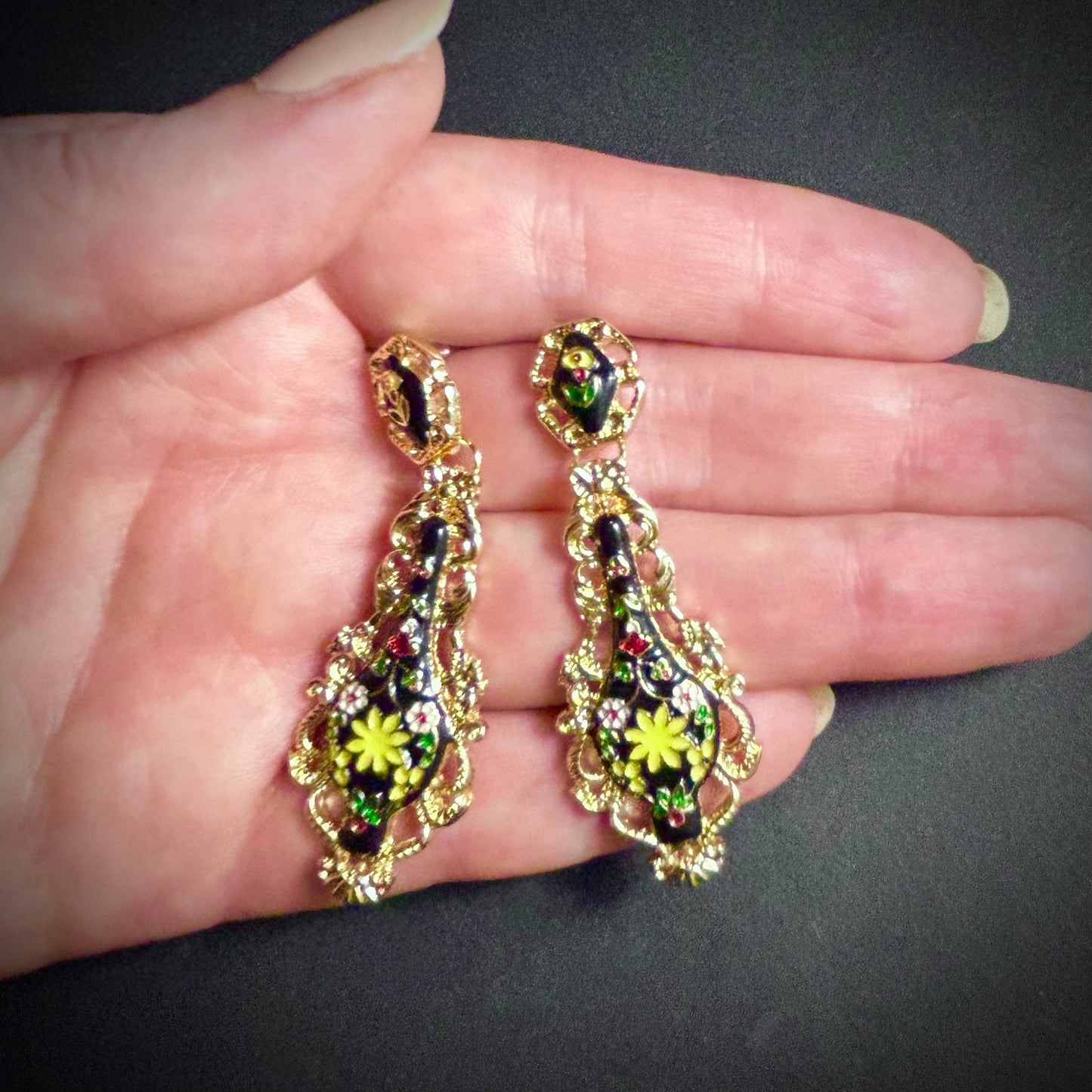 Art Nouveau Black & Gold Enameled Flower Pattern Earrings