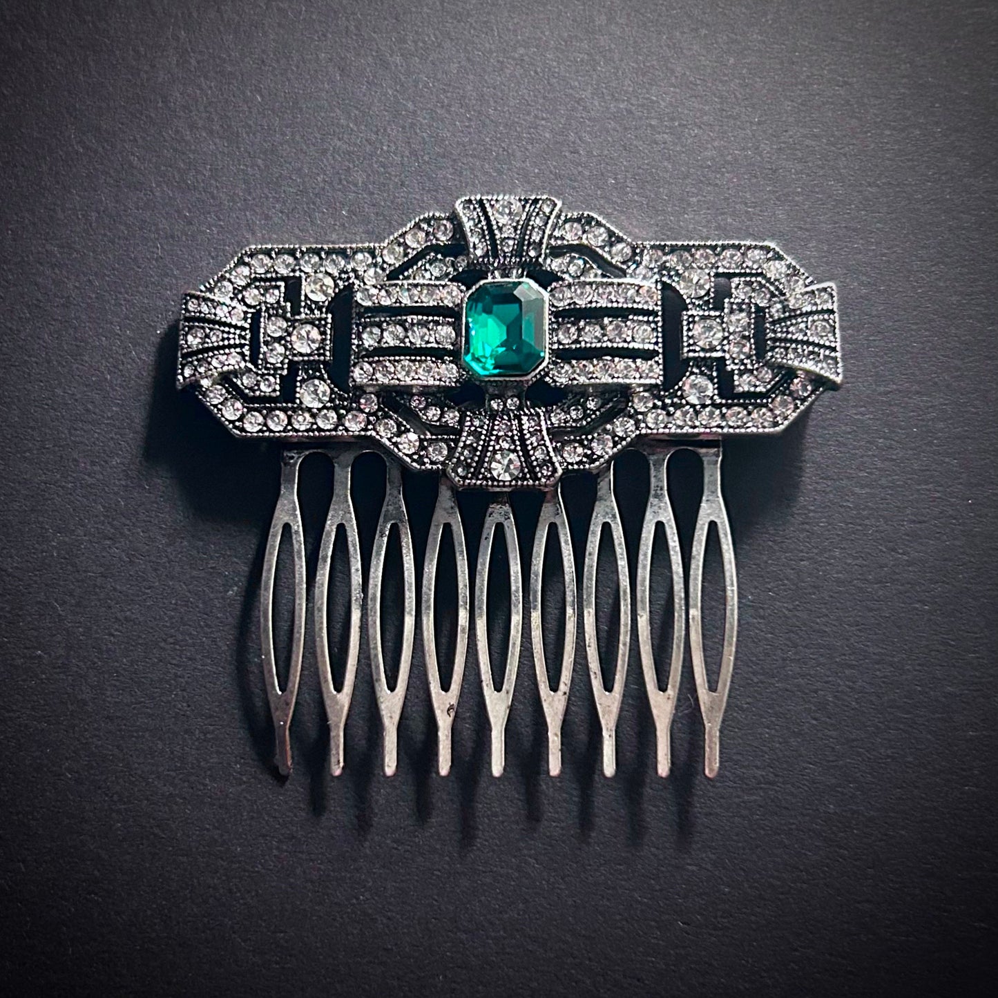 Art Deco Emerald & Antique Silver Decorative Hair Comb