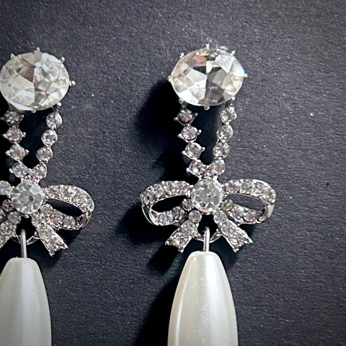 Rhinestone Bow & White Pearl Earrings