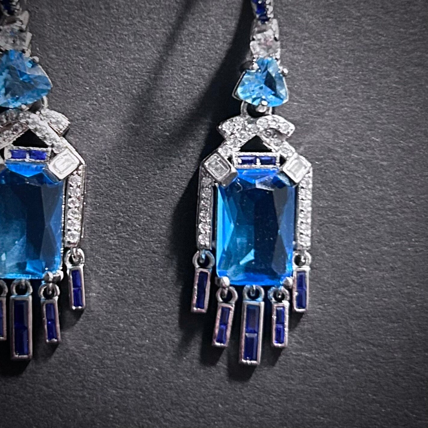 Art Deco Earrings in Aquamarine, Sapphire & Silver