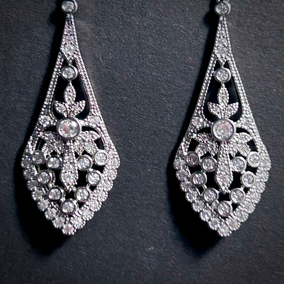 Arpeggio Earrings main image 0