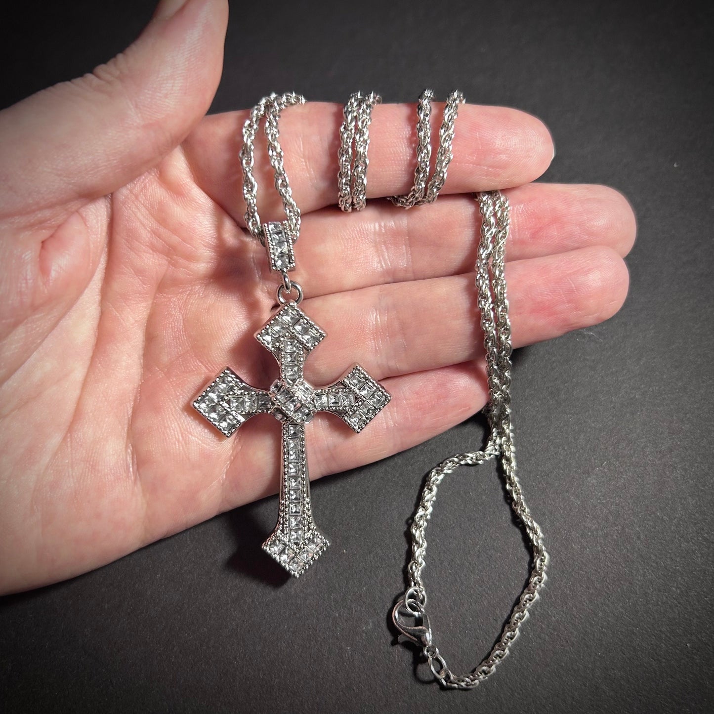 Crucifix Clear Rhinestone Pendant Necklace in Silver