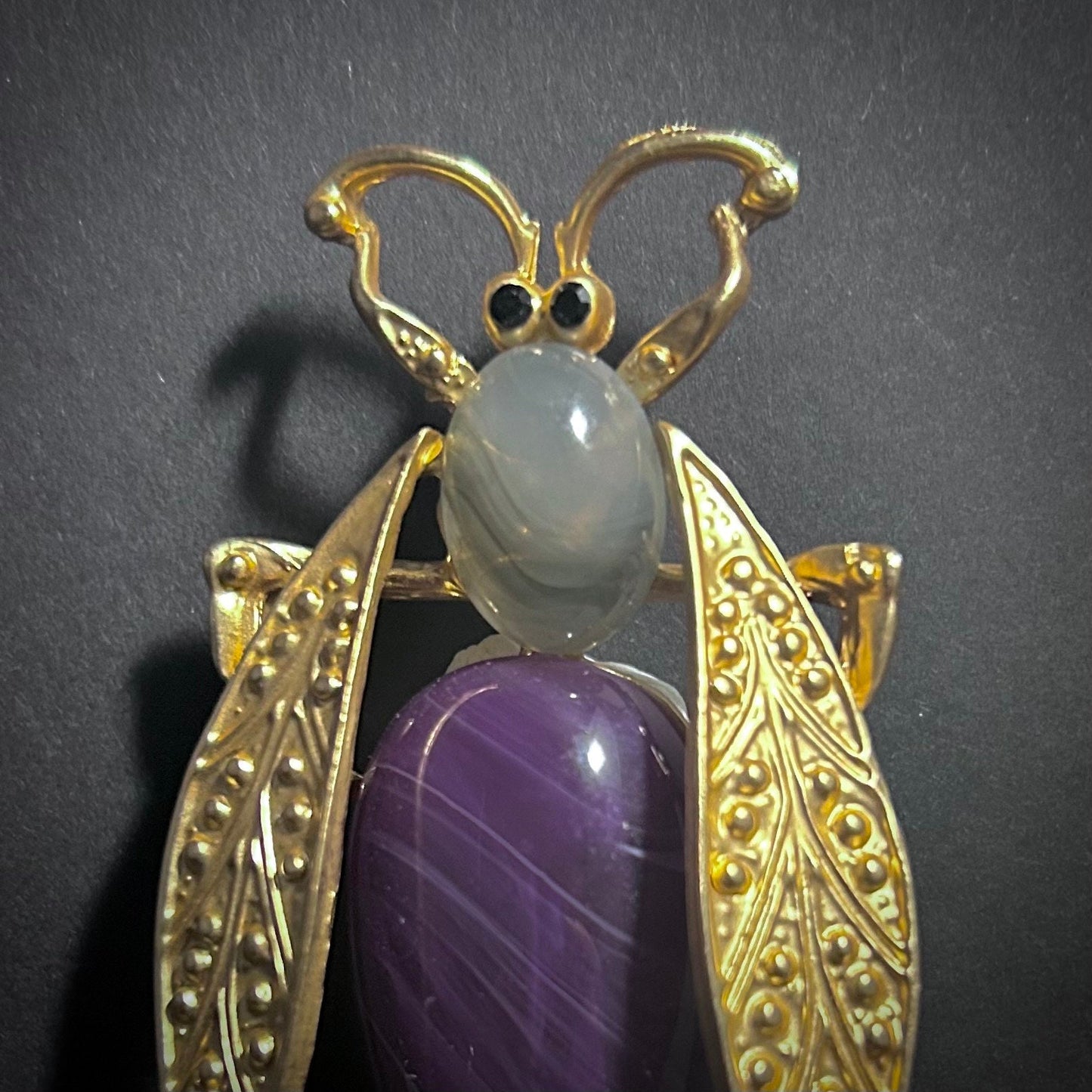 Bee Brooch in Gold with Gray & Deep Purple Resin Stones